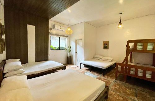 Lian Hotel | Half Moon Village and Beach House