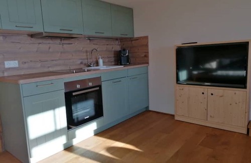 Arnach Apartment | Half-timbered house in the Allgäu with mountain views in a secluded location, gr. Garden & Sauna, Lake Constance