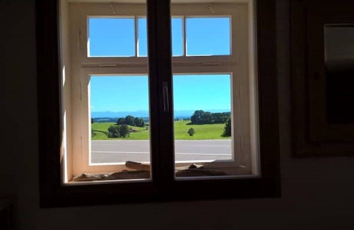 Arnach Apartment | Half-timbered house in the Allgäu with mountain views in a secluded location, gr. Garden & Sauna, Lake Constance