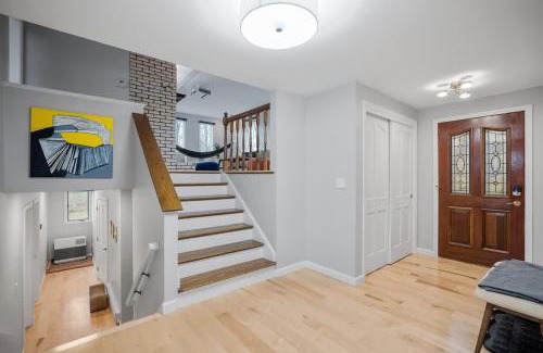 Alton House | Halfmoon Lake 3BR Home w Game Room Deck Dock
