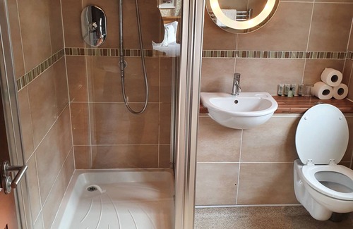 Kingsand Hotel | Halfway House Inn