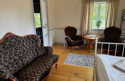 Lekhyttan Bed & Breakfast | Hallagårdens B&B