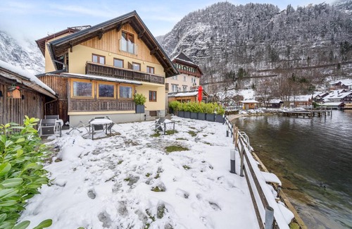 Hallstatt House | Hallstatt Lakeside Top 5 - Zimmer mit Balkon