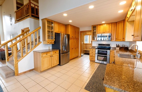 Tofte House | HALSNOY HAVEN ON THE NORTH SHORE OF LAKE SUPERIOR. Unreal Lake Superior views!