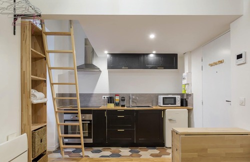 5th Arrondissement Apartment | Hamac Suites - Studio Joliot Curie - Lyon 5