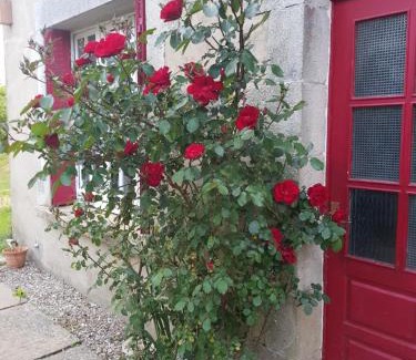 Le Saint House | HAMEAU DE LEIGNOUA