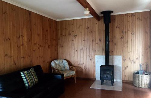 Emu Bay House | Hamilton