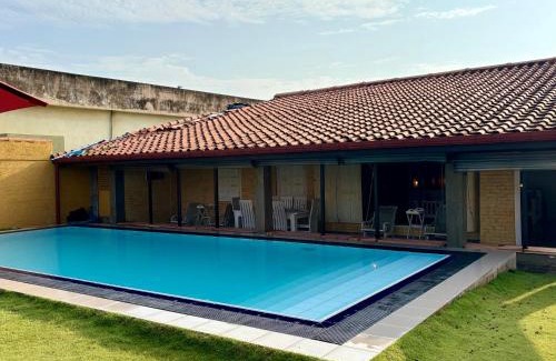 Hendala Villa | Hamilton Beach Villa
