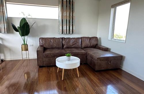 Hamilton House | Hamilton Cozy Corner Retreat