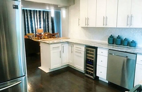 Baltimore House | Hammock Hideaway