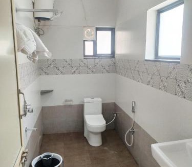 Kamalapur Apartment | HAMPI DELMONT RESORT