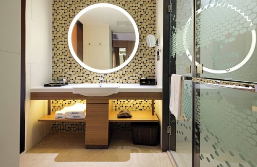 Nanhai Hotel | Hampton by Hilton Foshan Xiqiao Moutain