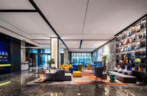 Xiahe Hotel | Hampton by Hilton Shenzhen Dongmen