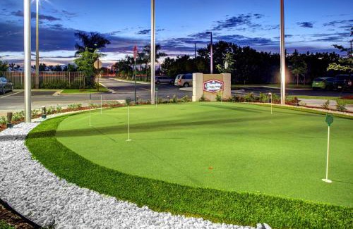 Coconut Creek Hotel | Hampton Inn and Suites Coconut Creek
