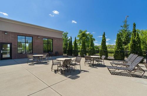 Brownsburg Hotel | Hampton Inn and Suites Indianapolis/Brownsburg