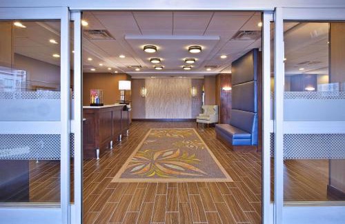 West Bloomfield Hotel | Hampton Inn by Hilton West Bloomfield Novi