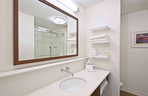 West Bloomfield Hotel | Hampton Inn by Hilton West Bloomfield Novi