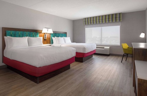 Brampton Hotel | Hampton Inn by Hilton Brampton Toronto