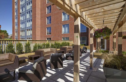 Downtown Halifax Hotel | Hampton Inn by Hilton Halifax Downtown