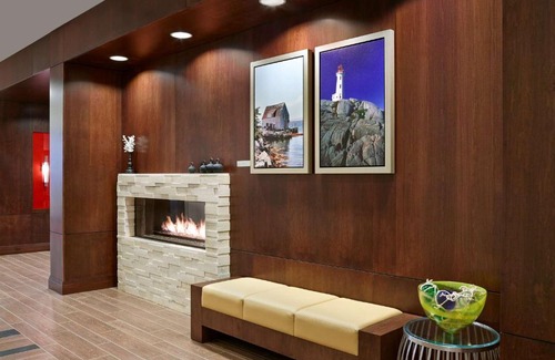 Downtown Halifax Hotel | Hampton Inn by Hilton Halifax Downtown
