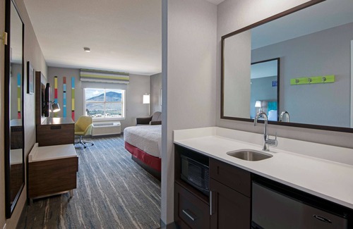 Kamloops Hotel | Hampton Inn by Hilton Kamloops