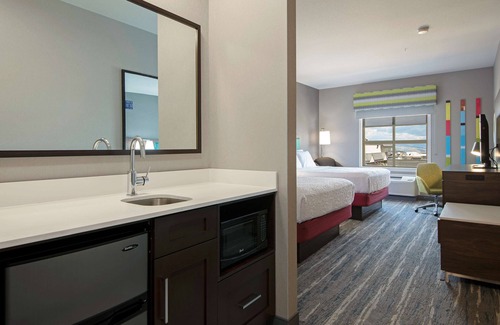 Kamloops Hotel | Hampton Inn by Hilton Kamloops