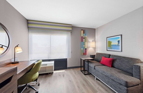 Inglewood Hotel | Hampton Inn by Hilton Los Angeles Airport