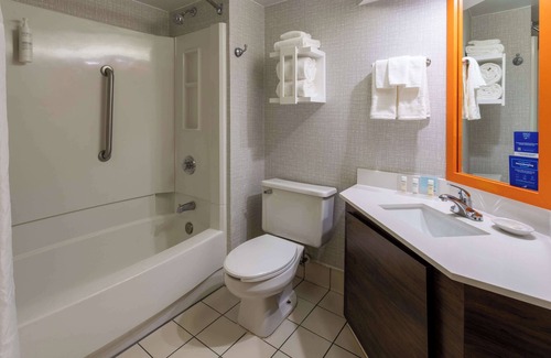 Bermuda Hotel | Hampton Inn Chester