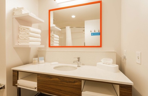 Cumberland Hotel | Hampton Inn Cumberland