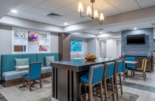Dahlgren Hotel | Hampton Inn Dahlgren