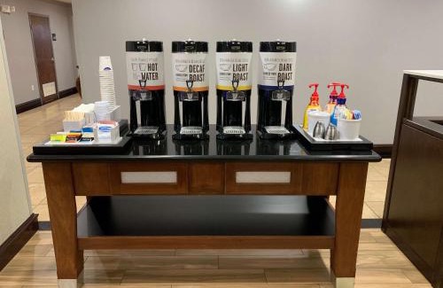 Fort Stockton Hotel | Hampton Inn Fort Stockton