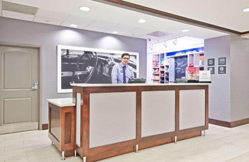 Lakeview Hotel | Hampton Inn Gainesville-Haymarket