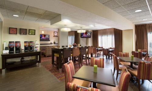 Gainesville Hotel | Hampton Inn Gainesville