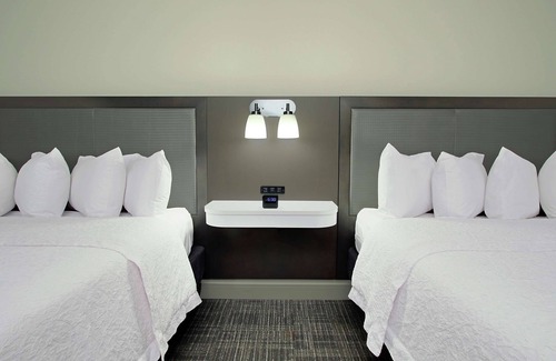 Fountainhead-Orchard Hills Hotel | Hampton Inn Hagerstown-I-81