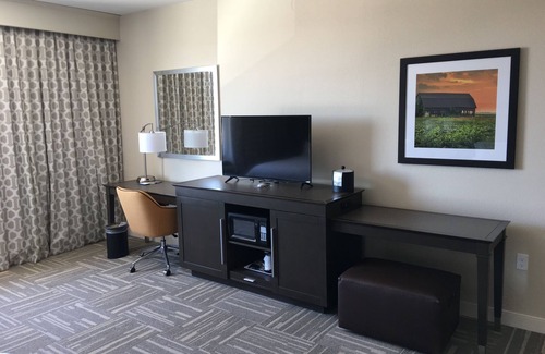 McPherson Hotel | Hampton Inn McPherson