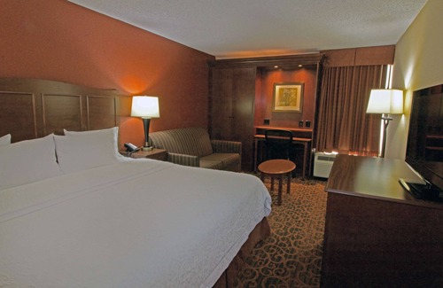 Chesapeake Hotel | Hampton Inn Norfolk/Chesapeake (Greenbrier Area)