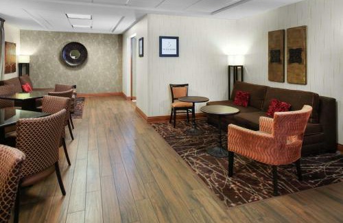 Portage Hotel | Hampton Inn Portage