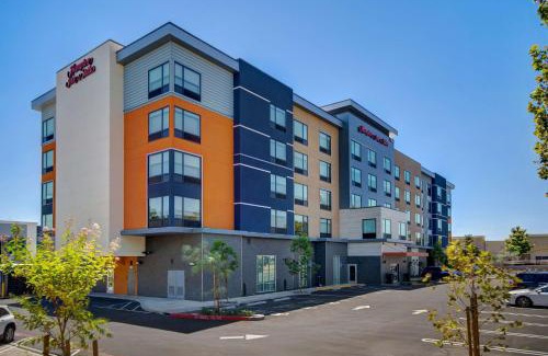 Rancho Cucamonga Hotel | Hampton Inn & Suites By Hilton Rancho Cucamonga