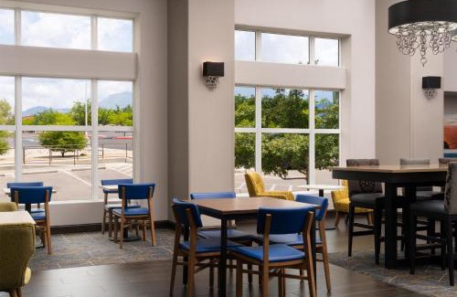 Albuquerque Hotel | Hampton Inn & Suites Albuquerque North/I-25