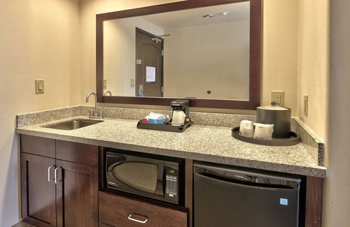 Albuquerque Hotel | Hampton Inn & Suites Albuquerque North/I-25