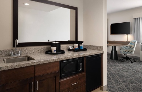Albuquerque Hotel | Hampton Inn & Suites Albuquerque North/I-25