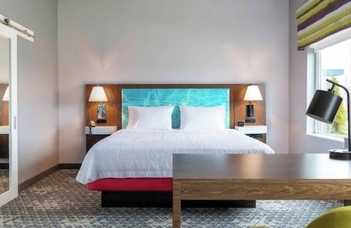Farmingdale Hotel | Hampton Inn & Suites By Hilton Long Island Farmingdale