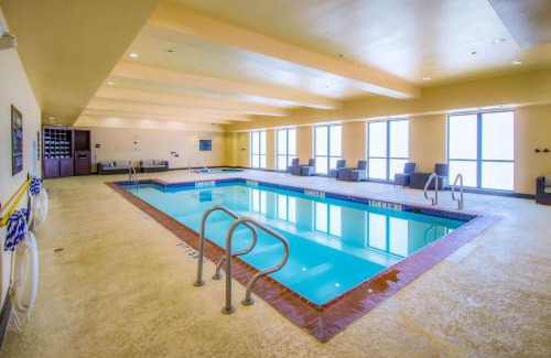 Bastrop Hotel | Hampton Inn & Suites Bastrop