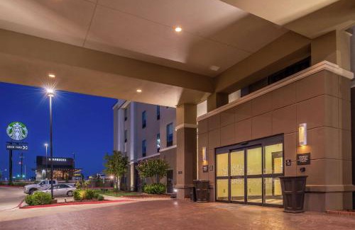 Big Spring Hotel | Hampton Inn & Suites Big Spring