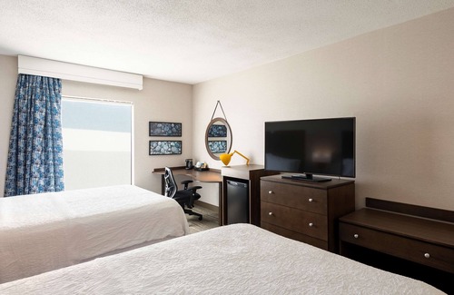 Dartmouth Hotel | Hampton Inn & Suites by Hilton Halifax - Dartmouth