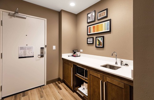State Park Hotel | Hampton Inn & Suites Columbia Killian Road
