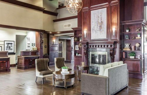 Grapevine Hotel | Hampton Inn & Suites Dallas DFW Airport North Grapevine