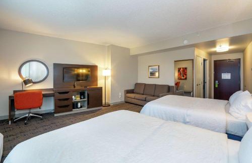 Woodlands Village Hotel | Hampton Inn & Suites Flagstaff - West