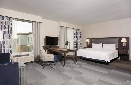 Indianapolis Hotel | Hampton Inn & Suites Indianapolis-Keystone