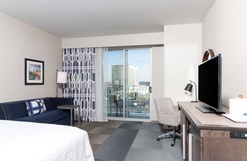 Indianapolis Hotel | Hampton Inn & Suites Indianapolis-Keystone